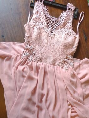 Blush Pink Lace & Chiffon Maxi Dress